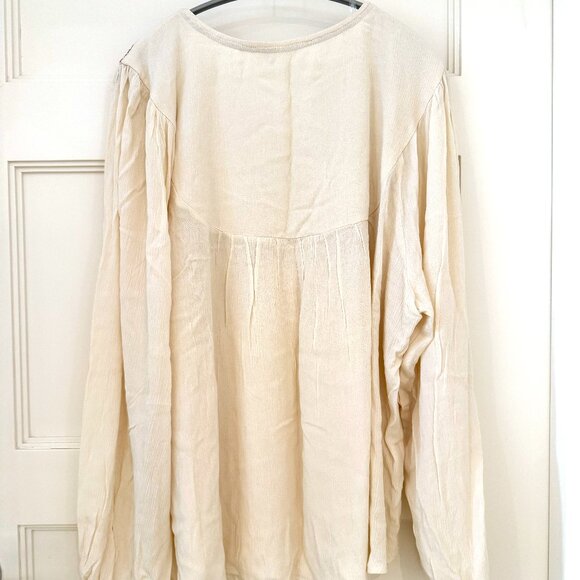 NWT - Size 2X - Ivory V-Neck Blouse With Pink Embroidery - Long-Sleeve - Picture 2 of 5